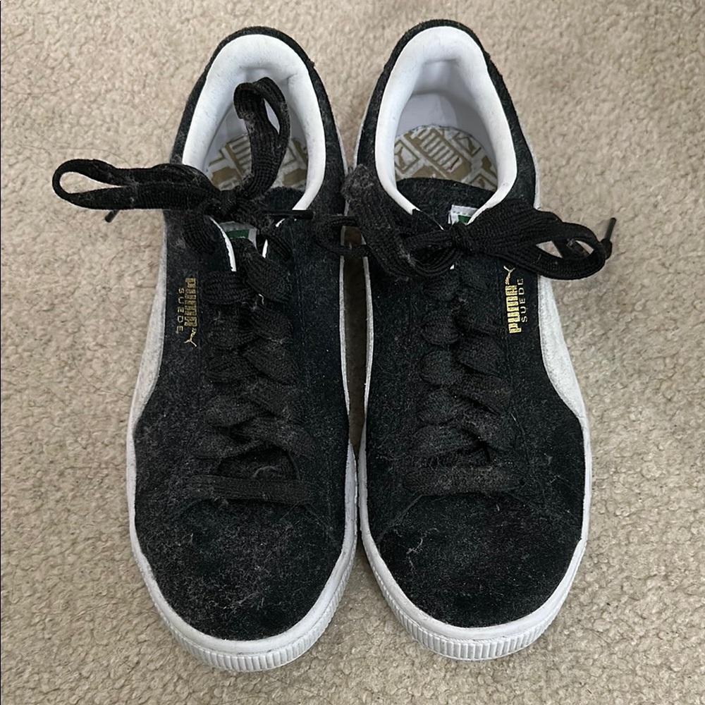 Puma Classic Black and White Suede Sneakers Size 7 Women